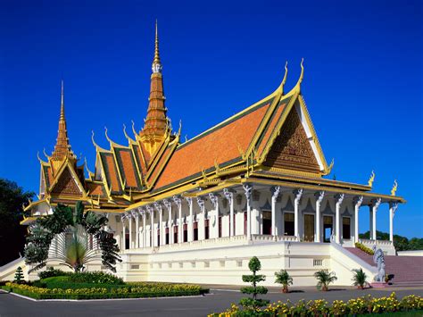 Royal Palace of Cambodia - raincitystudios.com