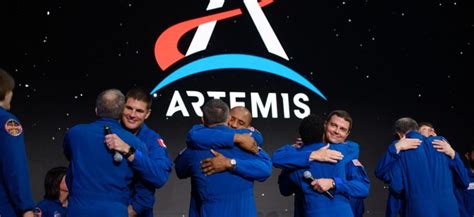 RPI graduate named commander of Artemis II mission