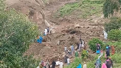 RSFの攻撃が原因で、ダルフールやコルドファンを何千人もが避難を余儀なくされる。