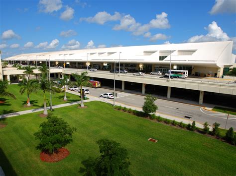 RSW Parking (Southwest Florida Airport) Save up to 60