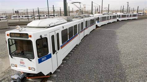 RTD trains delayed by technical problems with signals; shuttles deployed