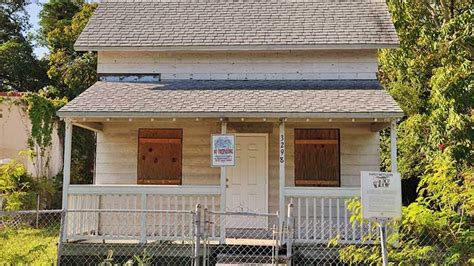 Rumah Bergaya Conch House, Bagaimana Asal … - balustradellc