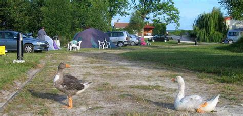 Rural Camping France - small traditional campsites - balustradellc