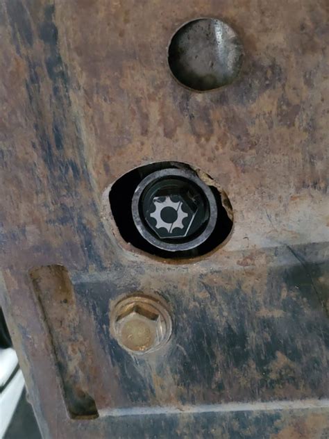 RZR 1000 Front Differential Drain Plug and ORing Quad Logic