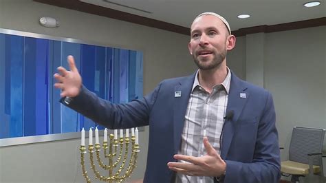 Rabbi urges unity as St. Louis gears up for Hanukkah