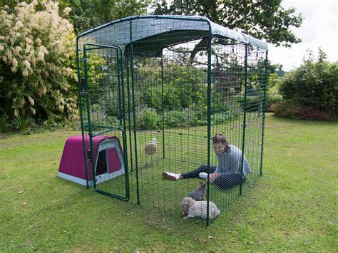 Rabbit runs. Zippi Rabbit Run with Roof and Skirt - Double Height covers an area of 186cm x 138cm (including skirt) with a maximum height of 105cm. Zippi Rabbit Playpen Basic - Single Height includes 8 panels (48cm x 48cm) and covers an area of 96cm x 96cm when assembled in a rectangular shape, with a height of 48cm. 