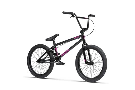 Radio Revo BMX Bike (2024) Freestyle BMX Bikes Wiggle