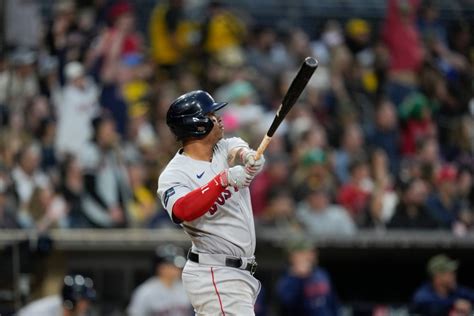 Rafael Devers homers twice to give James Paxton first win since 2020