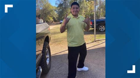 GARLAND, Texas - U.S. Marshals are helping Garland police search for a 14-year-old who is an ... 17-year-old Rafael Garcia and 16-year-old Ivan Noyola went to the gas station together and were .... 