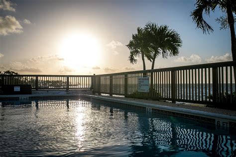 Ragged Edge Resort & Marina. $$ | 243 Treasure Harbor Rd. Nicely tucked away in a residential area at the ocean's edge, this family-owned hotel draws returning ....