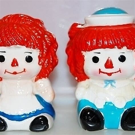 Raggedy ann and andy salt and pepper shakers. Vintage Novelty Salt and Pepper Shakers - Ceramic Tall Cute Dog Couple - Unusual Salt and Pepper Shakers - Collectable Vintage Kitsch -Japan (1.3k) AU$ 29.00. Add to Favourites Vintage 1970s Retro BBQ Picnic Salt and Pepper Shakers Purple Shannon Designs Australia Melamine Plastic (225) AU$ 10.00. Add to Favourites ... 