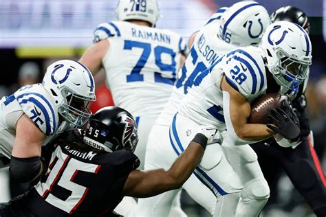 Raiders and Colts face a familiar scenario with 2 games left and a high-stakes AFC game on tap