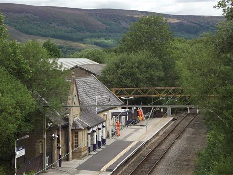 Railway Cutting, Hadfield, Glossop - Big Red Directory