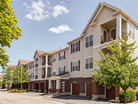 Railway plaza apartments. See all the best apartments under $1,500 in Railway Plaza, Naperville, IL currently available for rent. Check rates, compare amenities and find your next rental on Apartments.com. 