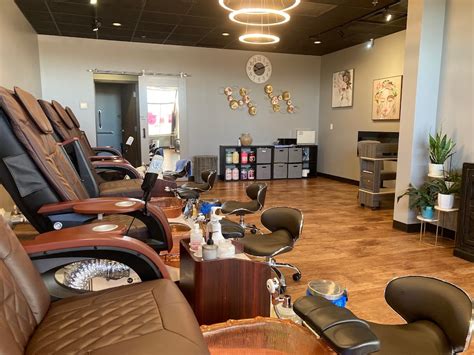 Rain Nail Salon, located in Rochester, MN, is a top-rated des