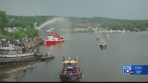 Rain or shine the Waterford Tugboat Roundup a success