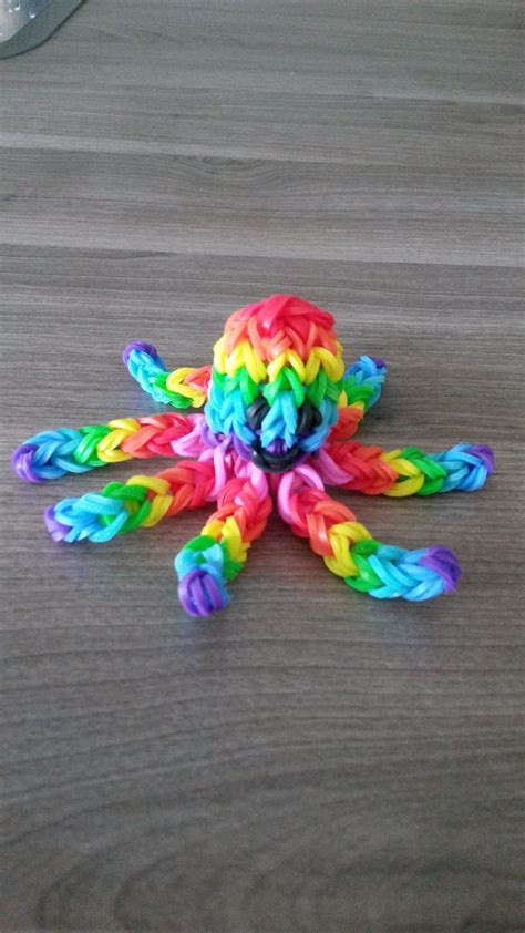 Tutorial design for how to make Rainbow Loom New 3D Turtle/Franklin the Turtle Figure/Charm - Animal Series Copyright ©2014 by FuntasticIdeas.com/ElegantFash....