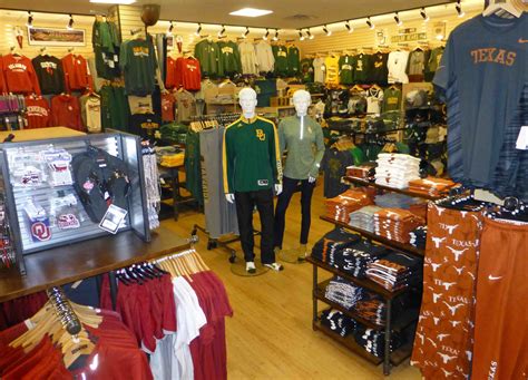 15 reviews of Rally House Fairview "Fantastic selection of all local major sporting teams including the colleges! Keep in mind this selection varies a bit depending which sport is playing, but even in the dead of our winter, there is a great selection of Ranger gear. The staff is friendly and knowledgeable of the products sold as well as those on sale.. 