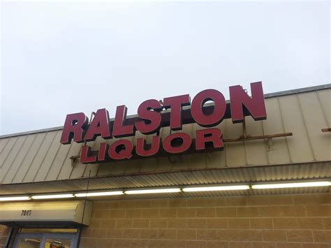 At Ralston's Liquor Store on Antoine Drive, Nikita