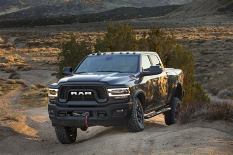Ram 2500 power wagon. The Power Wagon, based on the Ram 2500, is the off-road specialist of the range. It deploys an ingenious suspension with disconnecting anti-roll bars, 360-degree camera system and a Warn winch ... 
