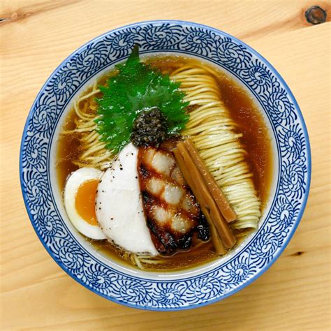 Ramen ishida. RAMEN ISHIDA With over 15 years of experience in the restaurant business, chef-owner, Yohei Ishida (formerly of Ippudo), opened his eponymous ramen shop in 2017. He embarked on a mission to introduce … more 