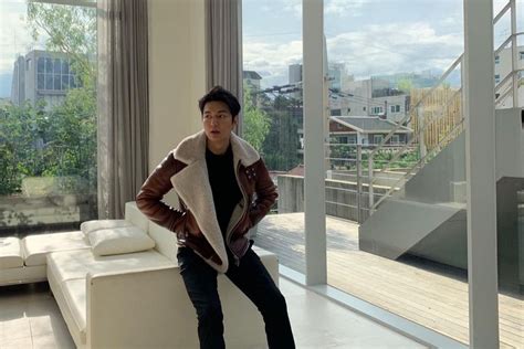 Ramos Lee Instagram Seoul