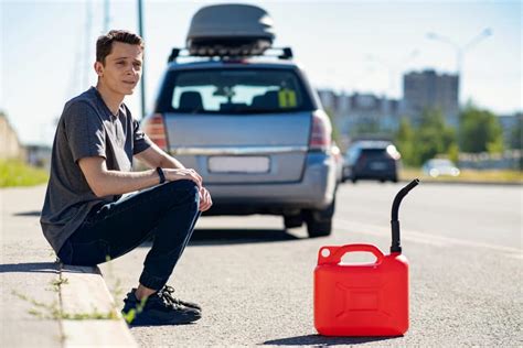 Ran out of gas. If your car breaks down or runs out of gas and you don’t have a AAA Membership, you can still call 800-AAA-HELP (800-222-4357) to sign up for a AAA Membership and service right away. While it usually takes 48 hours for Membership benefits to kick in, you can pay an additional $75 to waive the waiting period for immediate roadside service. 