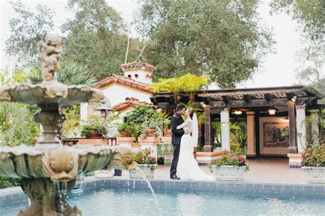 Rancho las lomas. Read the latest reviews for Rancho Las Lomas in Silverado, CA on WeddingWire. Browse Venue prices, photos and 99 reviews, with a rating of 4.7 out of 5. 