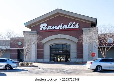 Randalls pearland. Randall will be greatly missed by all who knew and loved him. A memorial service for Randall will be held at 2:00 pm, on January 13, 2024, at Clayton Funeral Home, 5530 West Broadway, Pearland, Texas. 