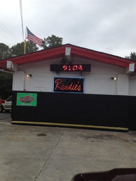 Find 3 listings related to Randies Service Center in M