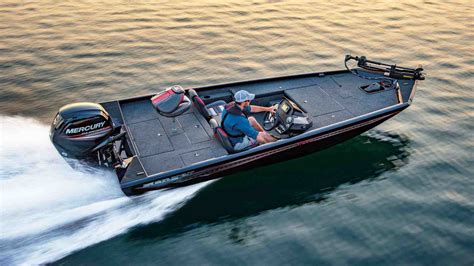 That boat is great, but it's too big and too much expensive for me. I think here it will cost around 65/75k euros. The Ranger RT178, with some optional, should be about 30/35k. Stability is a must 'cause I will use it mostly in lakes with kids. @FireIsHot great advice! I'll surely subscribe to that forum.