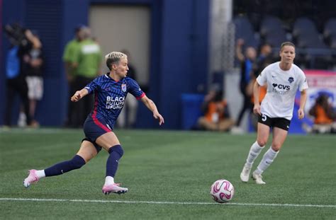 Rapinoe honored by club team OL Reign in front of record NWSL crowd