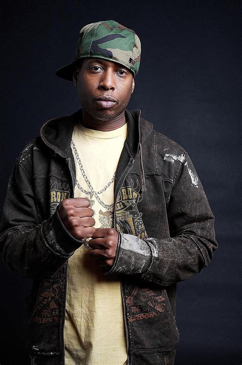 Rapper talib kweli. New York's rapper Talib Kweli rose to prominence with Black Star (1998), a collaboration with fellow rapper Mos Def mostly produced by Tony "Hi-Tek" Cottrell and containing K.O.S. (Determination).Talib Kweli then joined producer Tony "Hi-Tek" Cottrell to form Reflection Eternal and release the 20-song Train of Thought (2000), his ideological and aesthetic … 