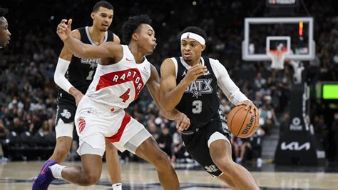 Raptors overcome 22-point deficit, beat Spurs 123-116 in OT