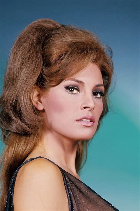 Raquel welch height and weight. Raquel Welch, who rose to fame as a sex symbol in the 1960s, has died. She was 82. Welch's son, Damon, confirmed she died Wednesday at her home in Los Angeles after a brief illness. ... "She had to hide her identity to succeed, and despite what a heavy weight that may have been to conceal, she triumphed in memorable performances that stand as a ... 