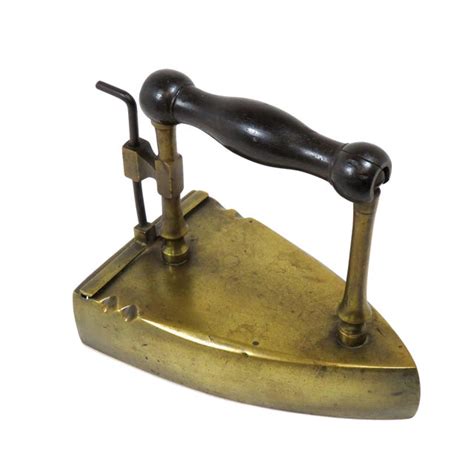 Rare Sad Irons Price / Value Guide - Bath Antiques Online