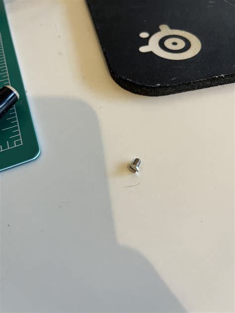 Rattling in Right Earcup? (maybe a screw?) : r/headphones - Reddit