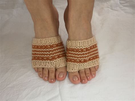 Ravelry: Flip Flop Socks pattern by Sandra Prikule