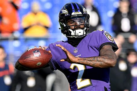 Ravens agree to 5-year, $260M deal with QB Lamar Jackson