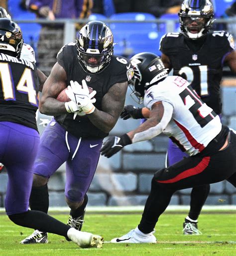Ravens decline Patrick Queen’s fifth-year option, making the linebacker a free agent after 2023 season