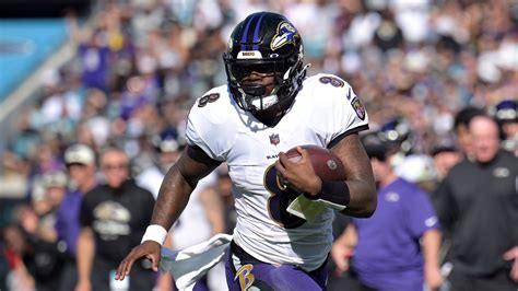 Ravens have 5-year agreement with QB Lamar Jackson