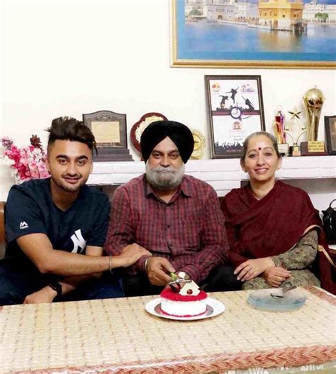Ravneet singh anchor family quotes