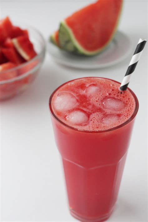 Raw Watermelon Juice Recipe – a Healthy and Tasty Summerdrink