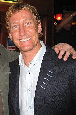 Ray Parlour — Wikipedia Republished // WIKI 2