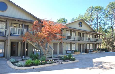 Rayburn country resort. It is located in Rayburn Country resort and is on a beautiful golf course... " Brookeland / Lake Sam Rayburn KOA. Show prices. Enter dates to see prices. Camping/Caravan site. 17 reviews. Stevereno_12 @Stevereno_12. Reviewed on 19 Mar 2019. Nice place but noisy! "This was our first time camping/glamping at a KOA. The staff we interacted with were all … 