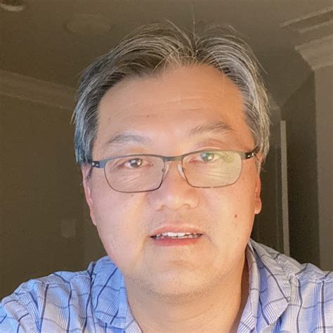 Raymond Lui - Streamer - Twitch LinkedIn