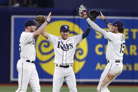 The Tampa Bay Rays clinched a third straight playoff bert