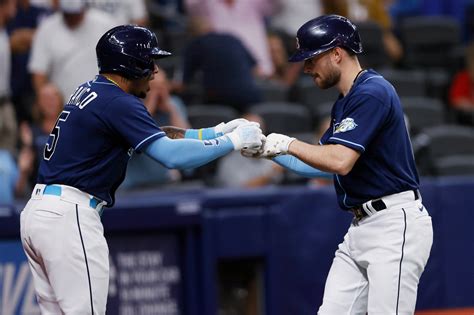 Rays hit 4 more homers, beat Red Sox for 11th straight win