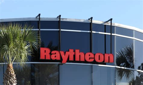 Raytheon CEO warns company could lose