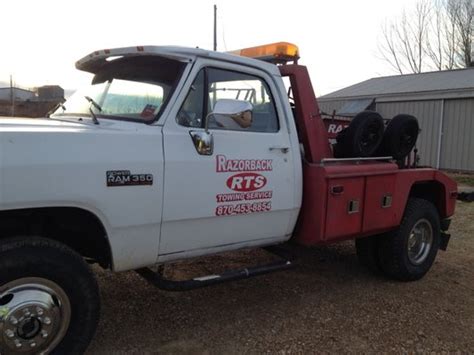 Razorback Towing Service, Industry Ln, Flippin, AR, Towing